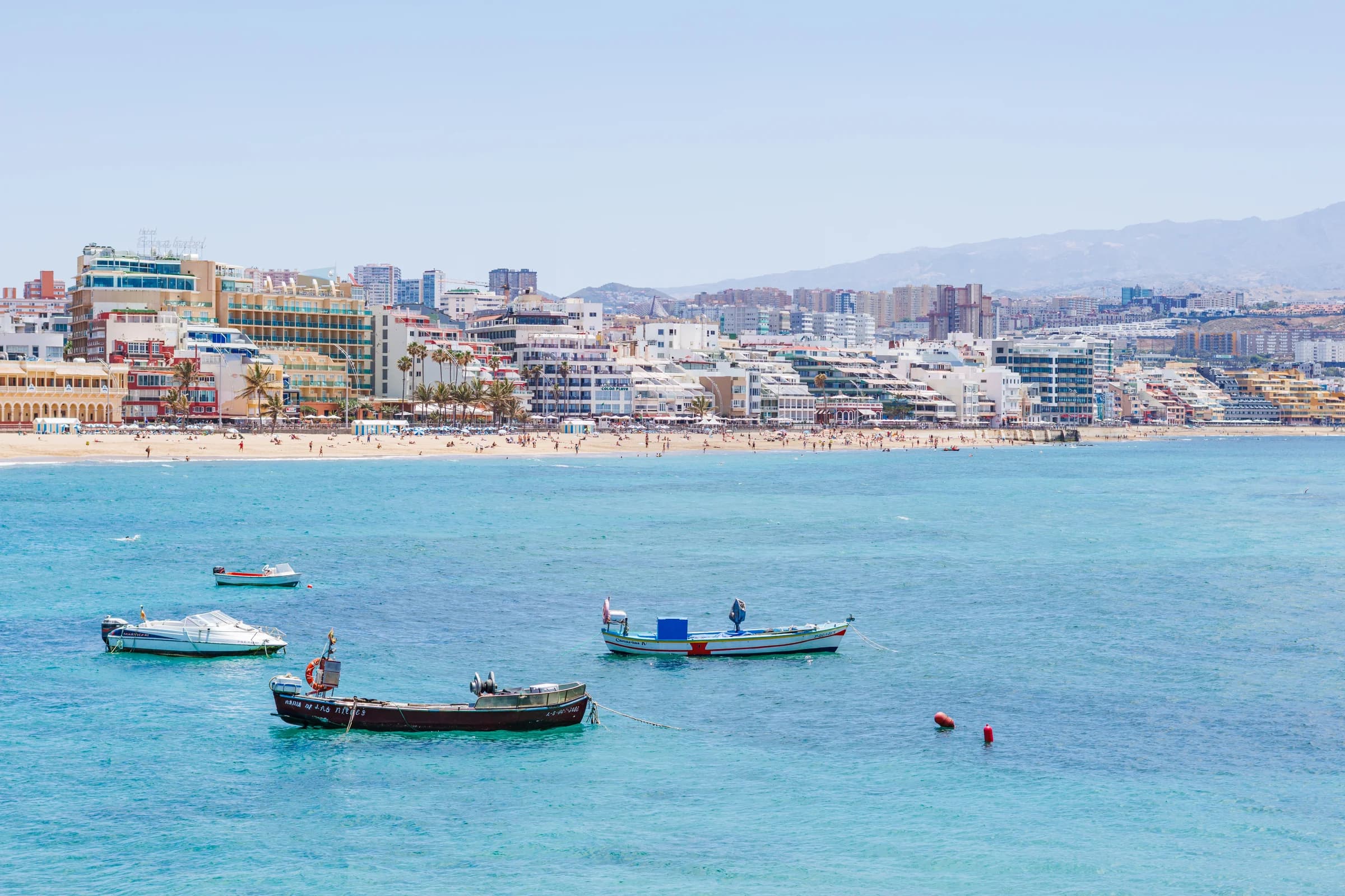 Las Palmas waterfront and beach